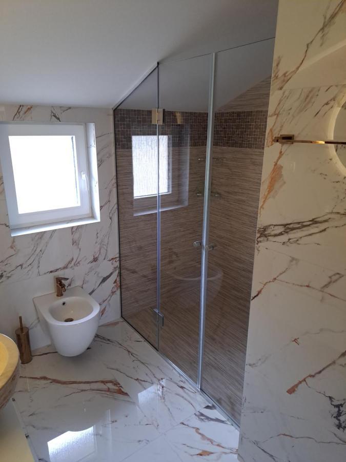 Apartman Vidas Palit Dış mekan fotoğraf