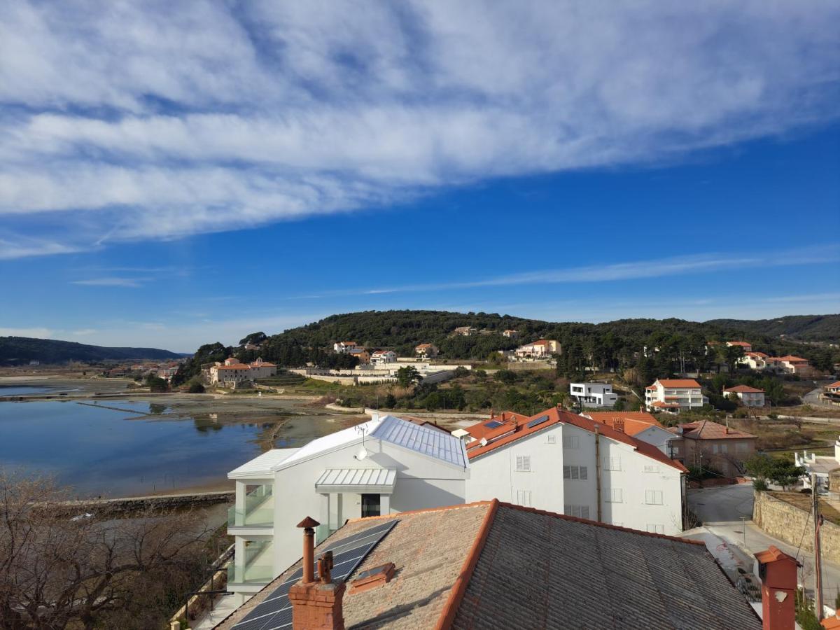 Apartman Vidas Palit Dış mekan fotoğraf
